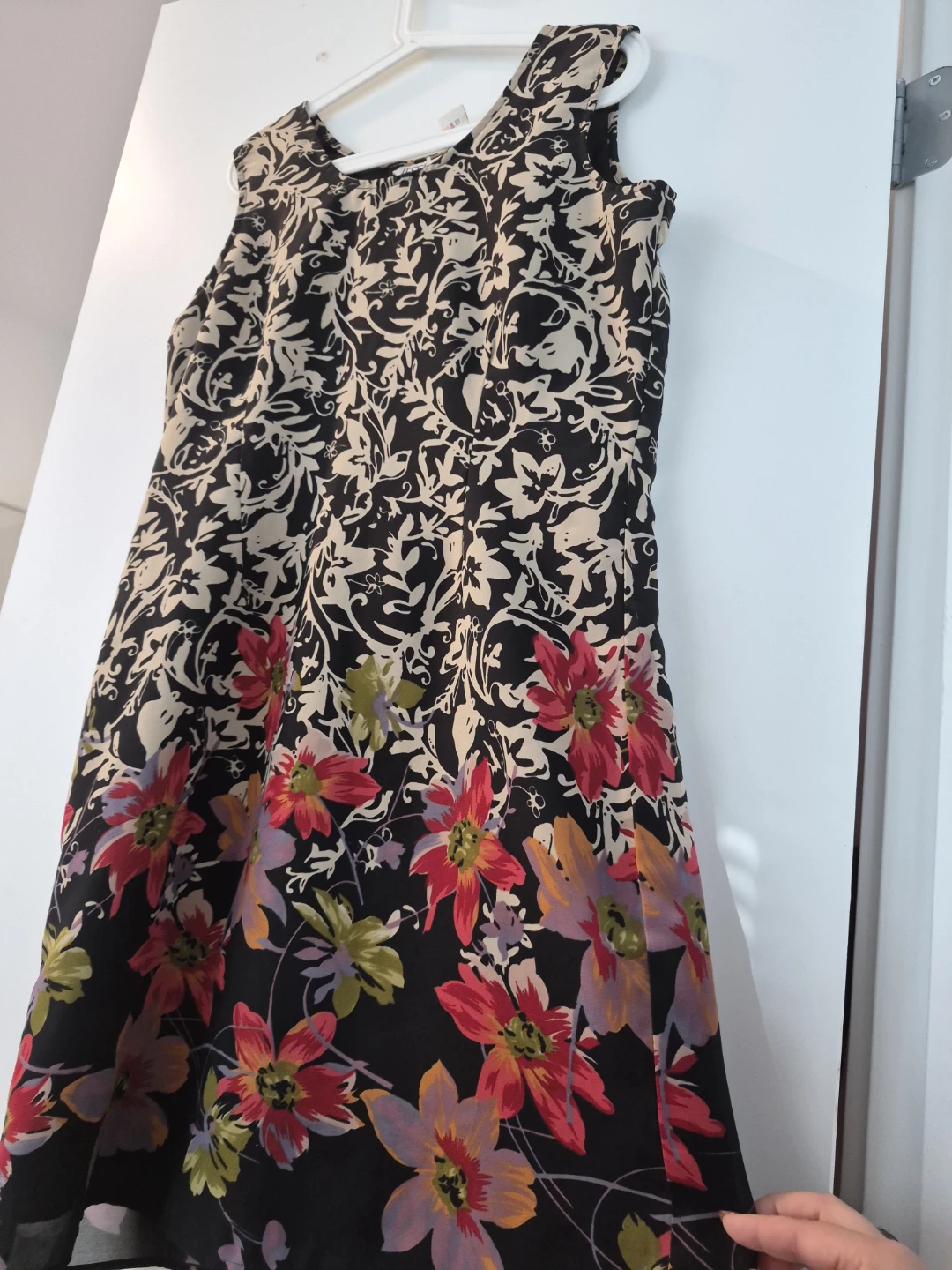 Jessica Floral Sleeveless Dress Size 14