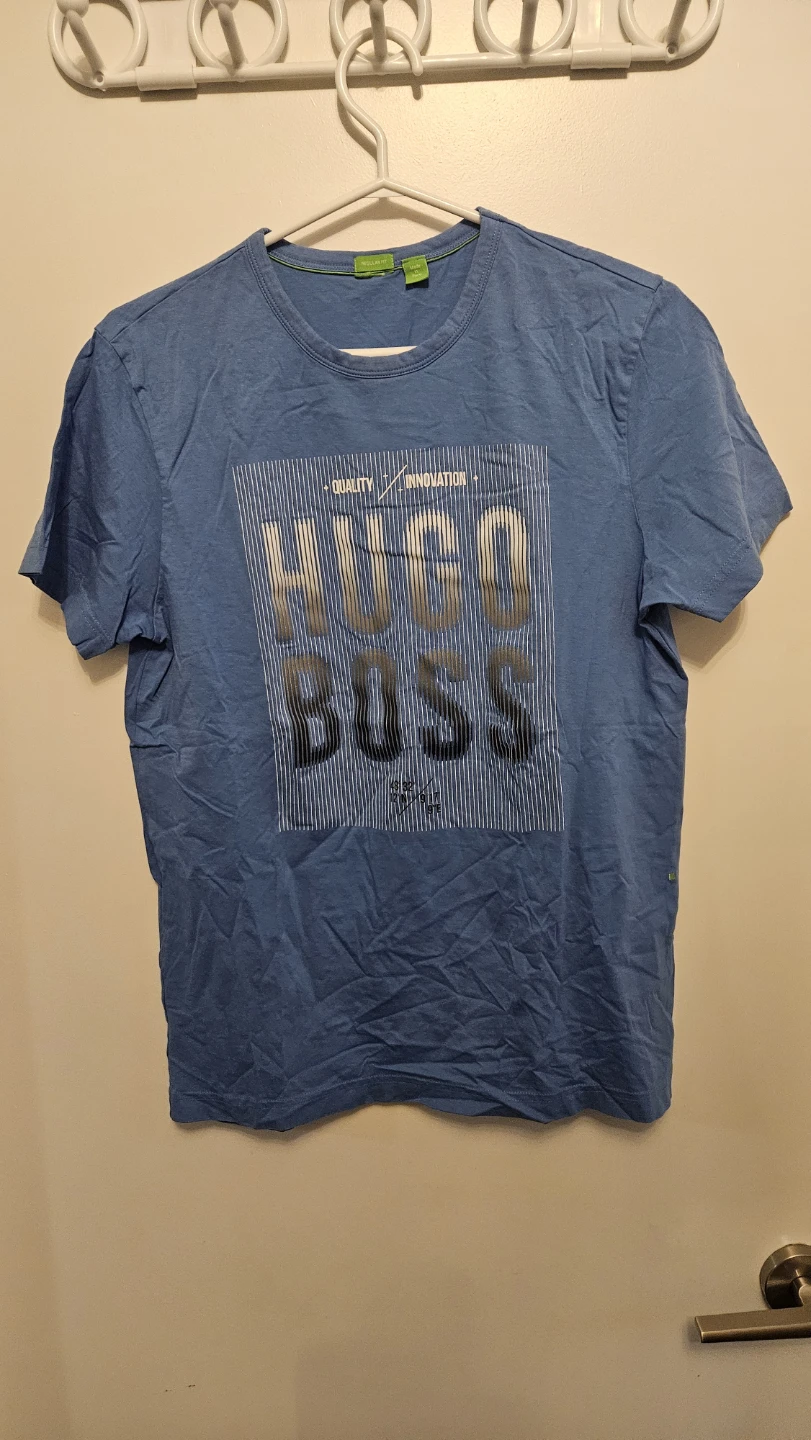 Hugo Boss t-shirt size medium