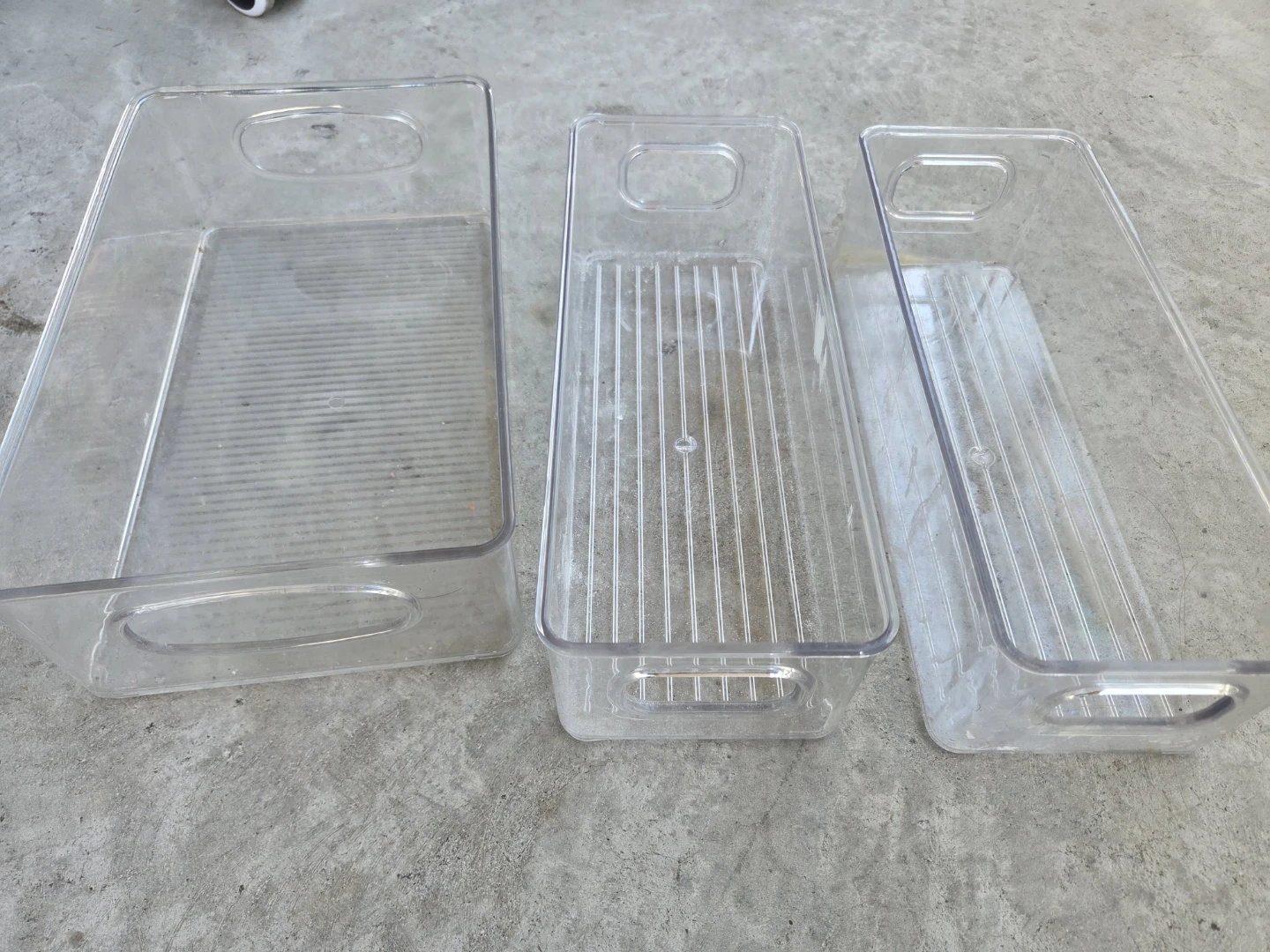 Set of 3 Clear Plastic Storage Bins - photo 2