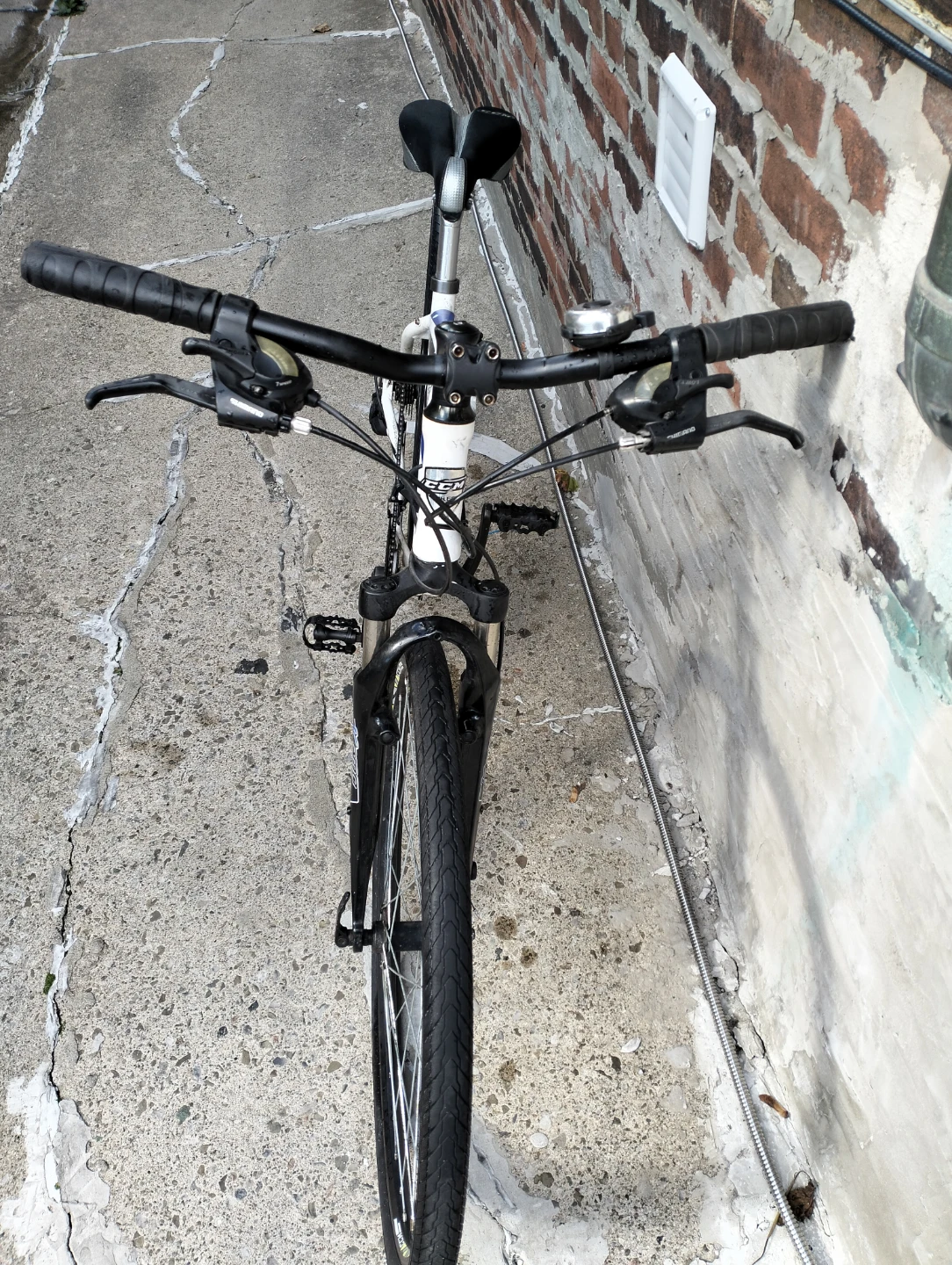 CCM Krossport Hybrid Bicycle - photo 2