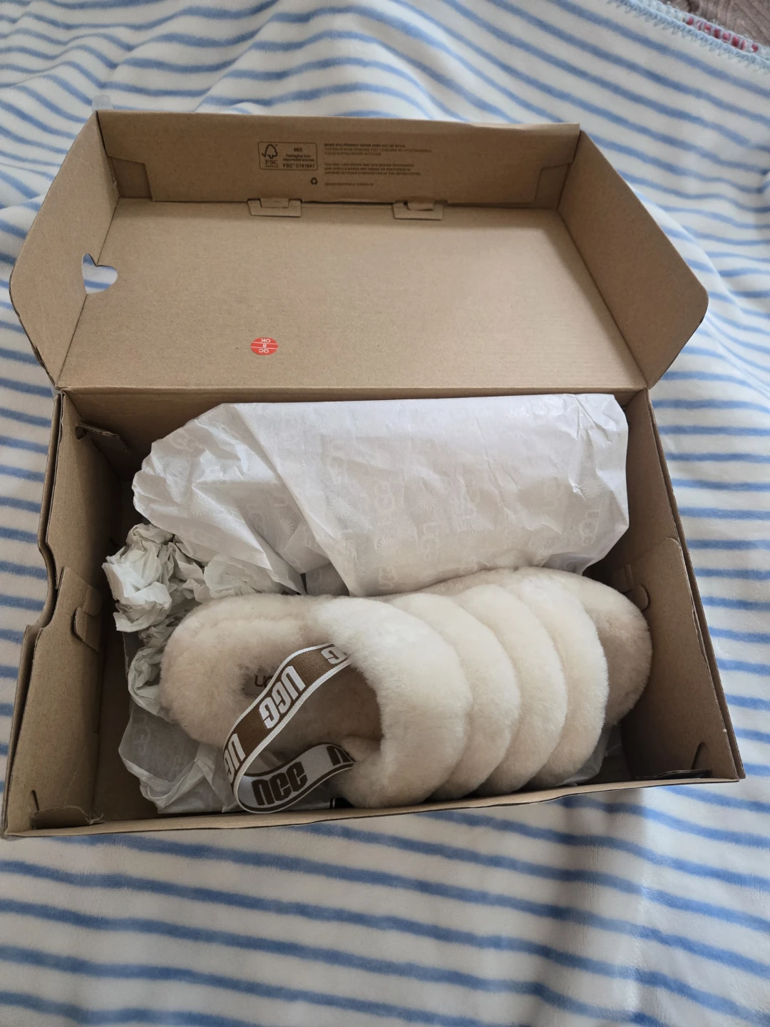 <New>Ugg Fluff Yeah Slides - photo 2