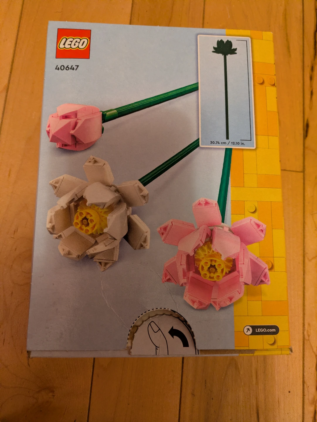 Lego Lotus Flower building set (discontinued) - photo 2