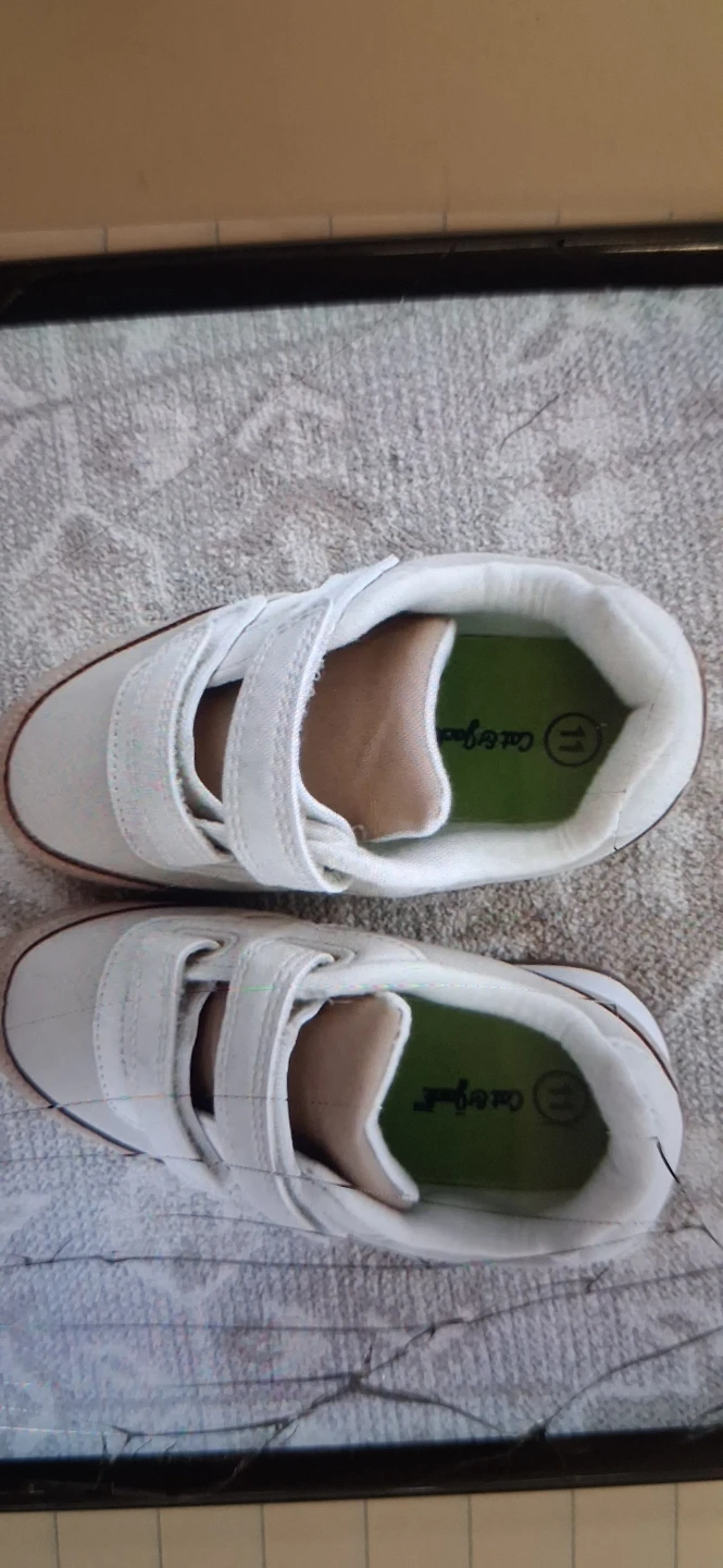 Cat & Jack Kids Sneakers Size 11 - photo 5