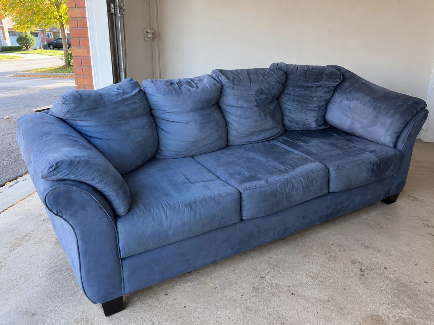 Large Blue 3-Seater Sofa – Comfortable & Spacious - photo 2