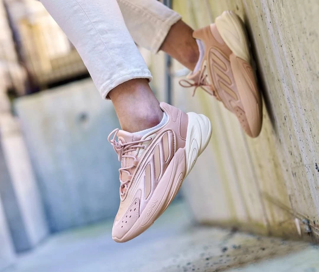 Adidas OZWEEGO Sneakers - Light Pink - photo 4