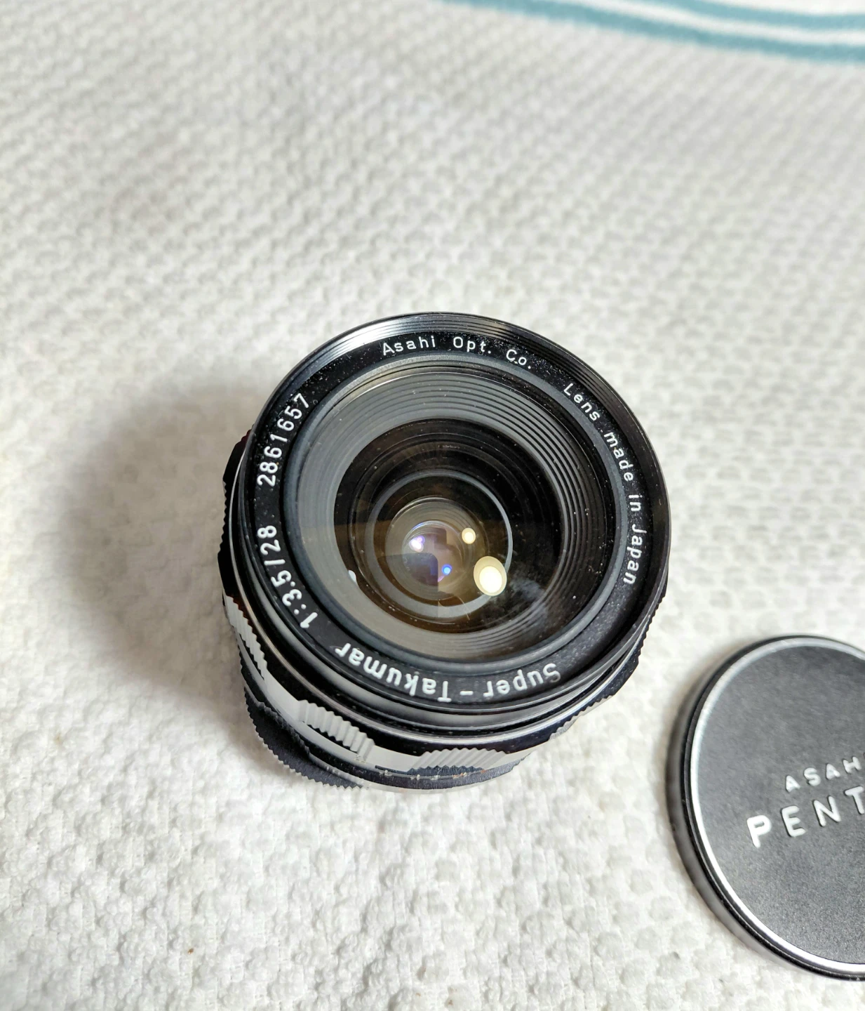 Asahi Super-Takumar 28mm f/3.5 Lens - photo 2