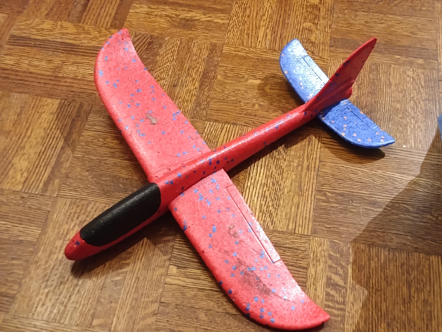 Foam Throwing Glider Toy