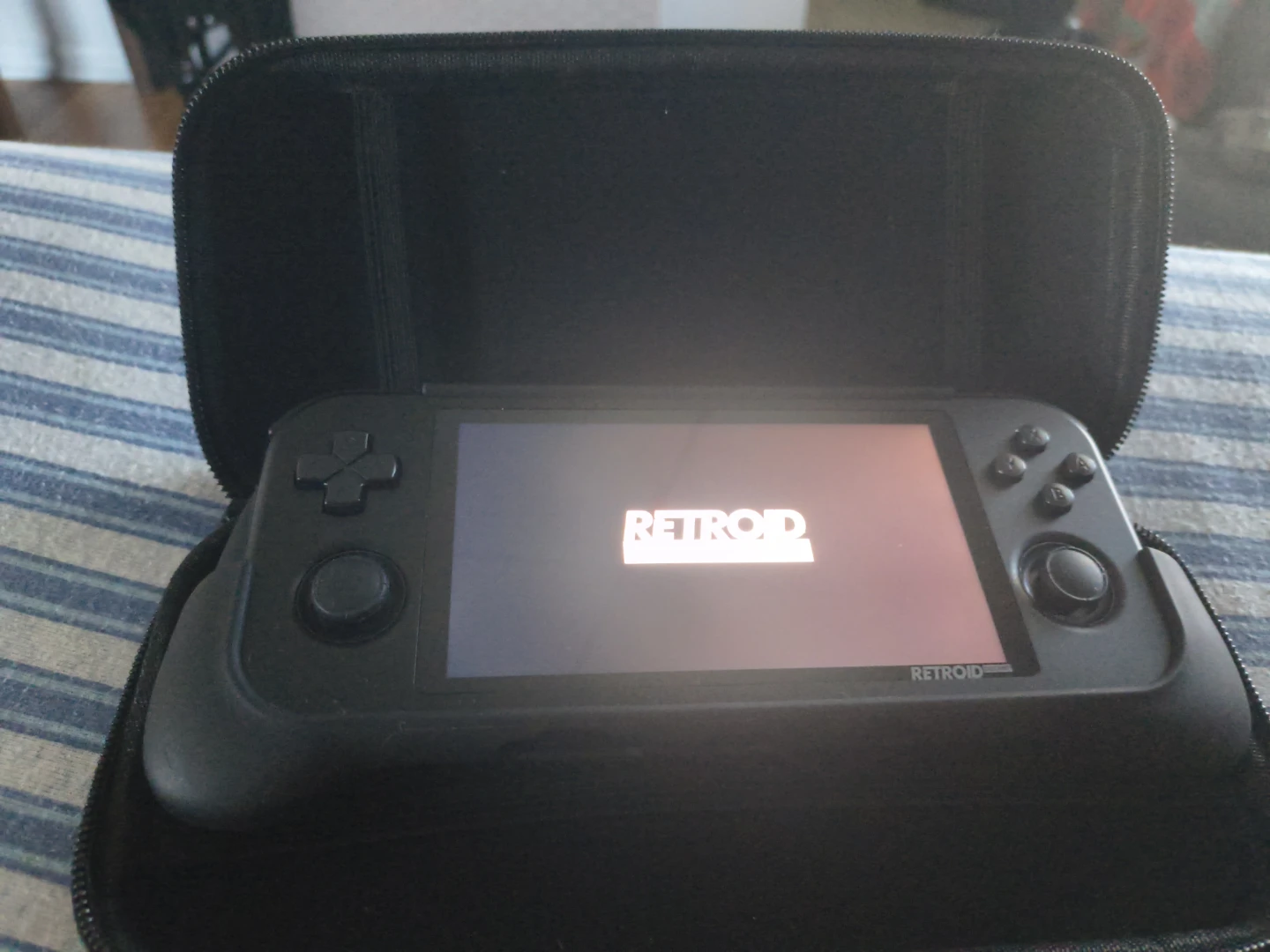 Retroid Pocket 3+ Handheld Console