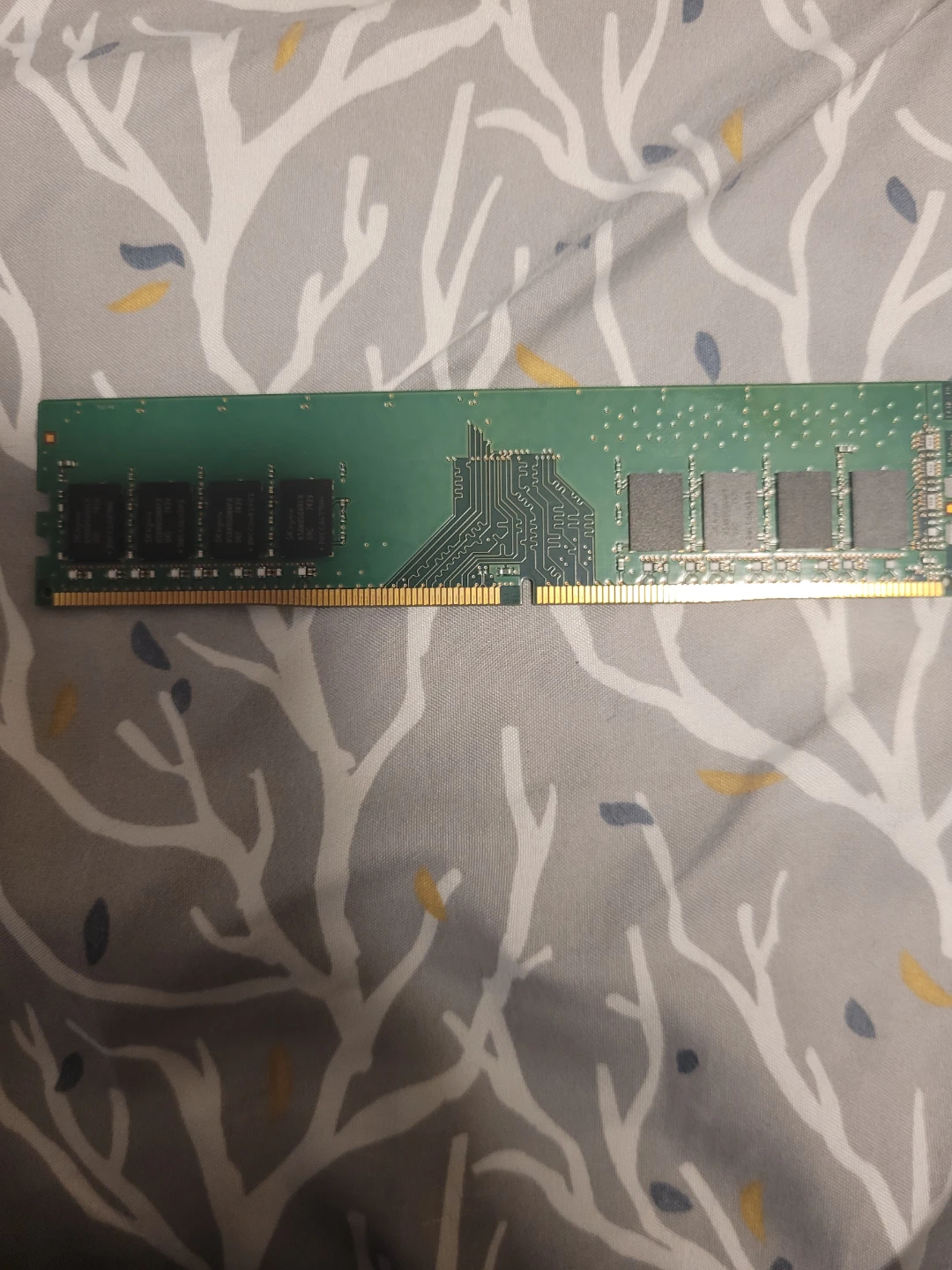 SK Hynix 8GB DDR4 RAM Module - photo 2