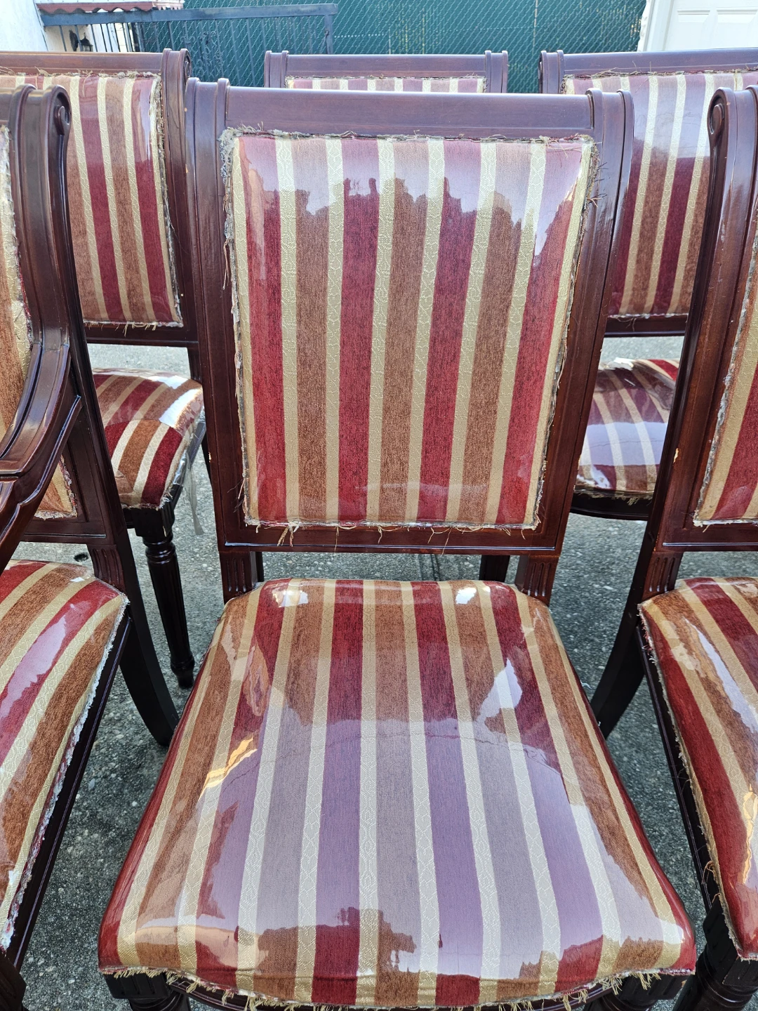 8 chairs - photo 4