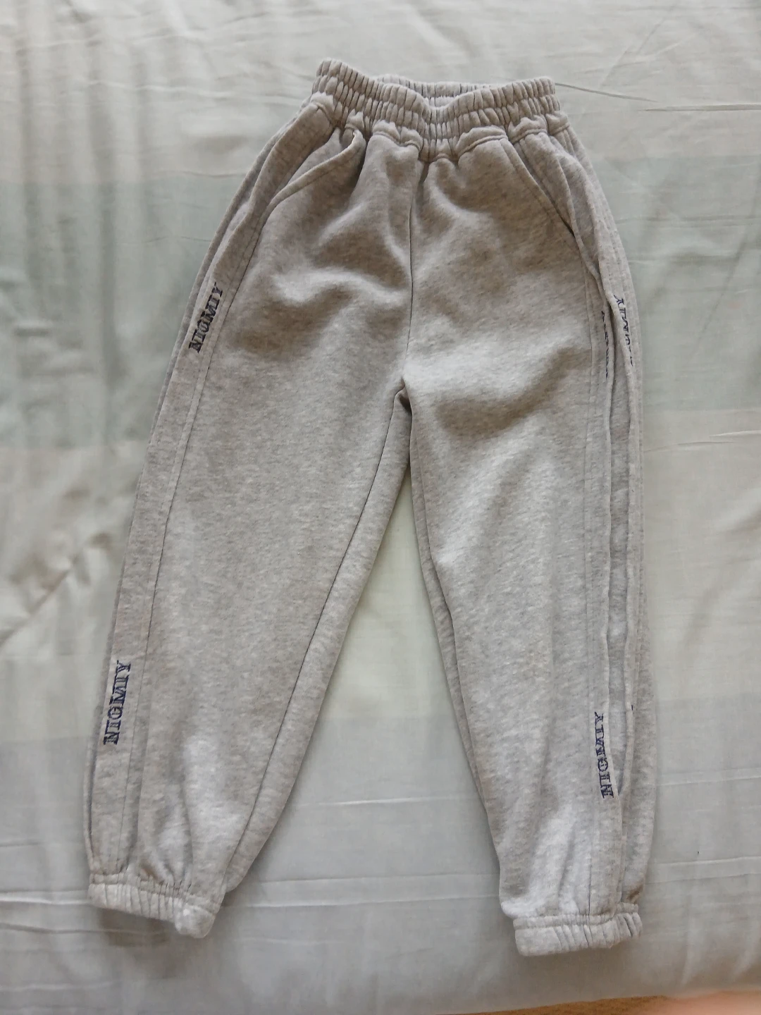 Two pairs of kids sweatpants - photo 4