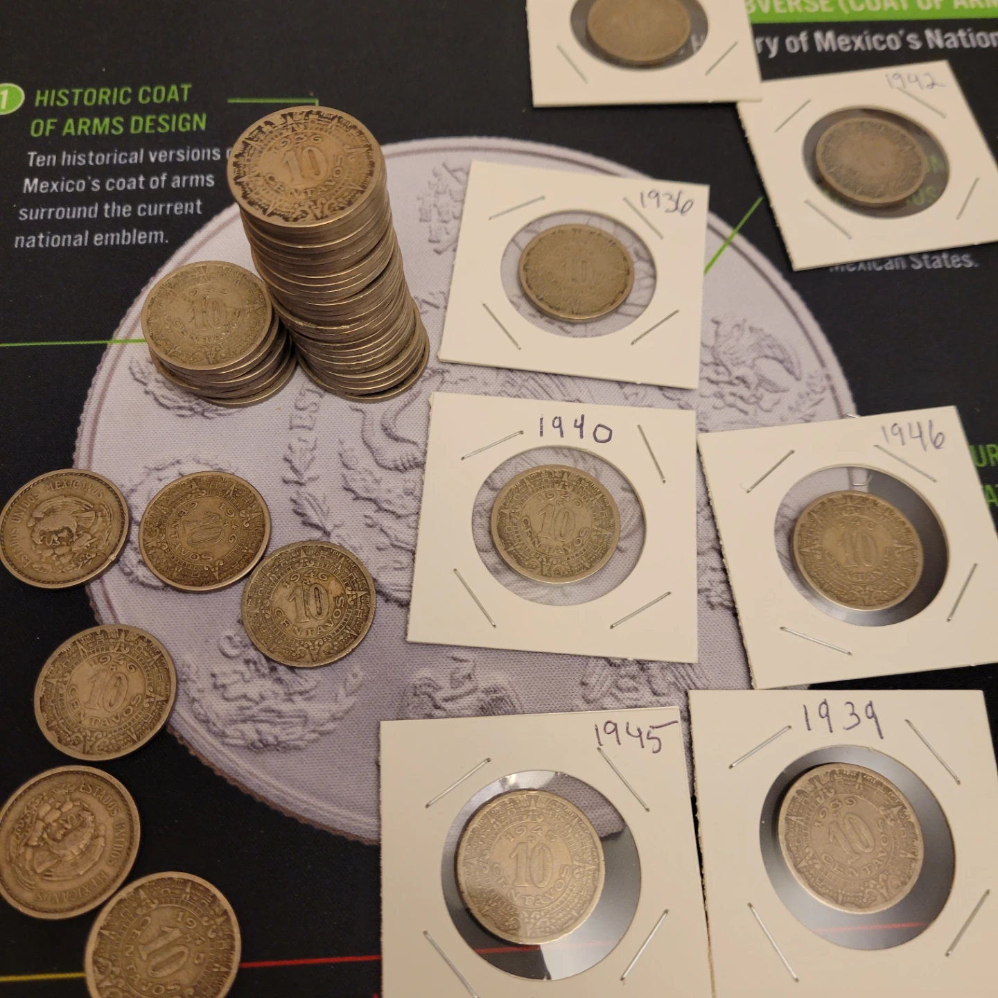 Collection of Vintage Mexican 10 Centavo Coins - photo 2