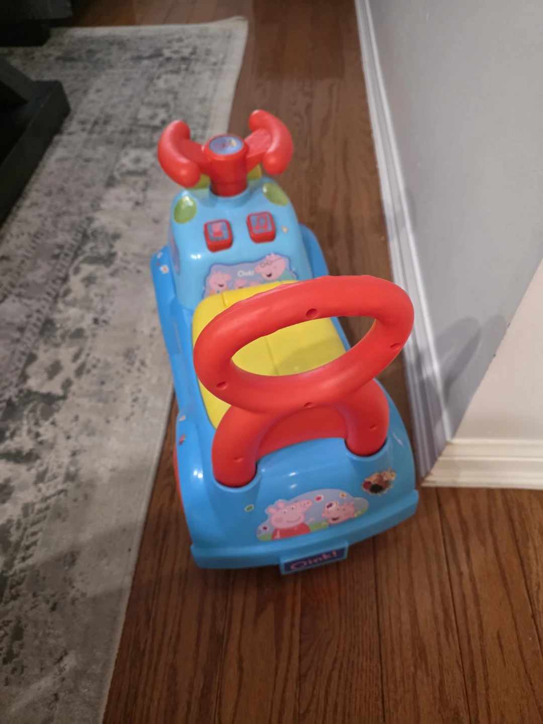 Peppa Pig ride-on toy - photo 2