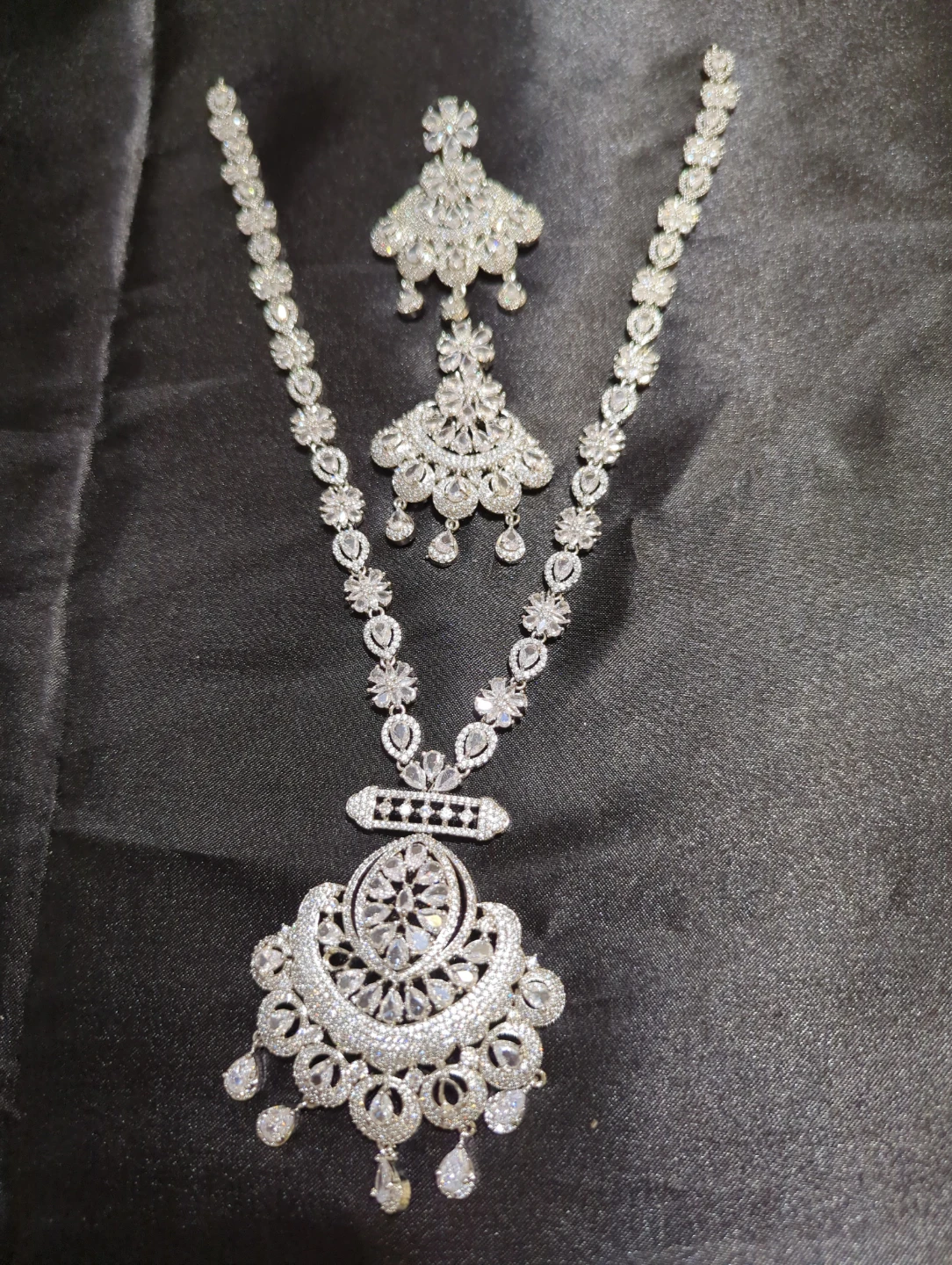 Elegant Long CZ Crystal Necklace and Earring Set - photo 4