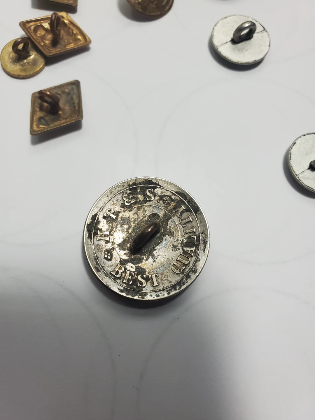 Lot Of Antique Copper/Silver/Gold/Brass Buttons - Non Magnetic - photo 4