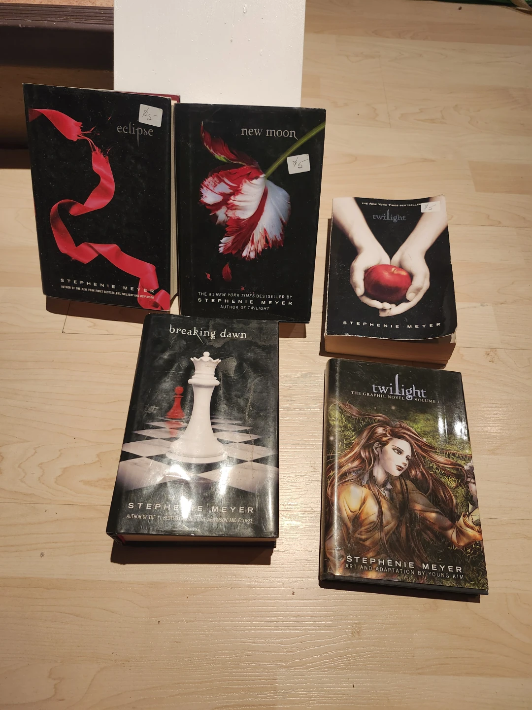 Stephenie Meyer Twilight Series Collection