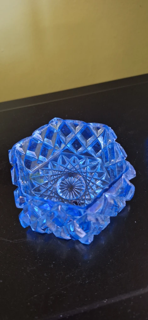 Vintage Blue Cut Glass Trinket Box - photo 2