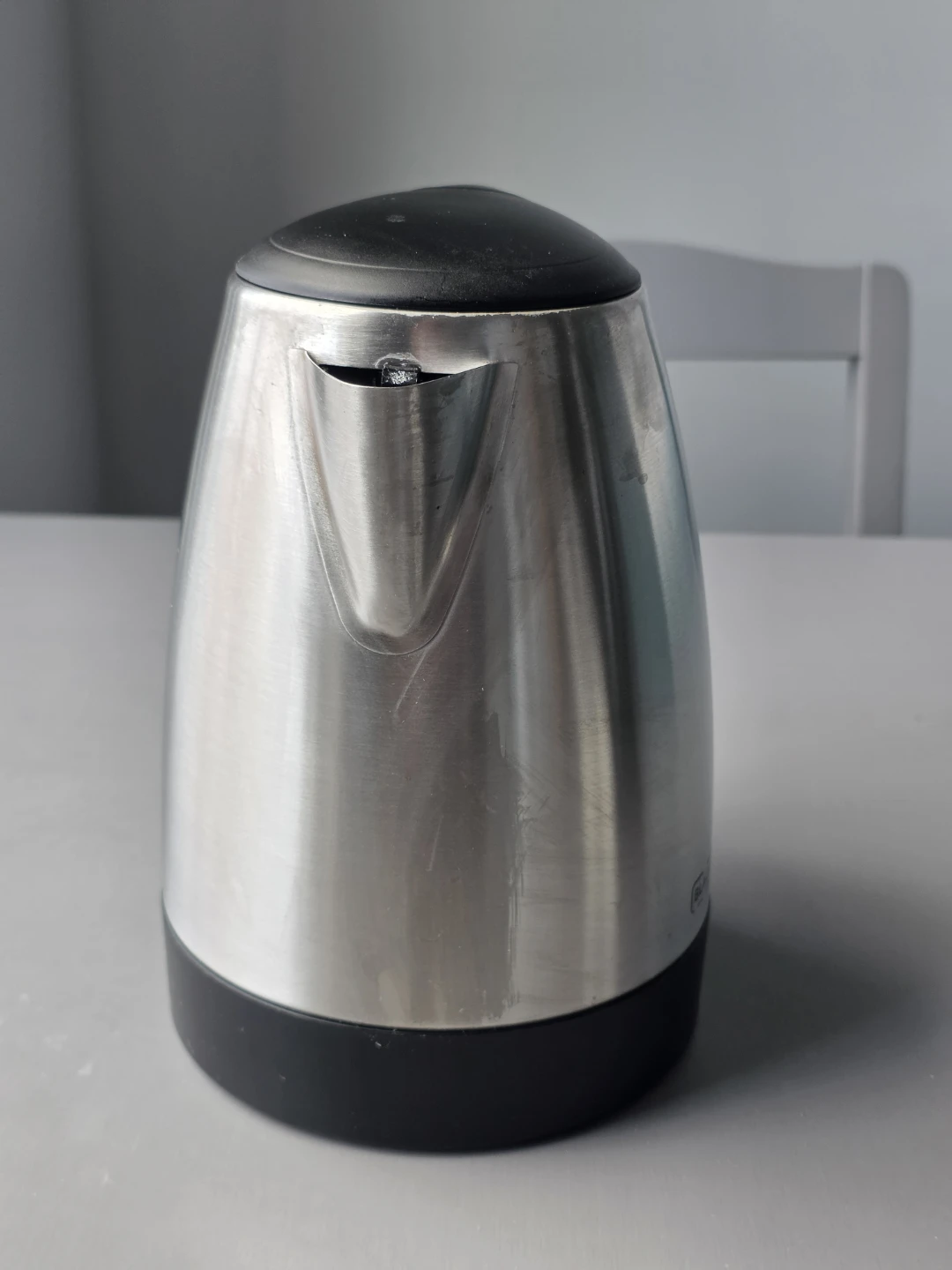 Black + Decker electric cordless kettle - photo 2