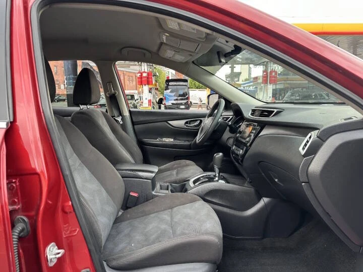 2016 Nissan Rogue se - photo 2