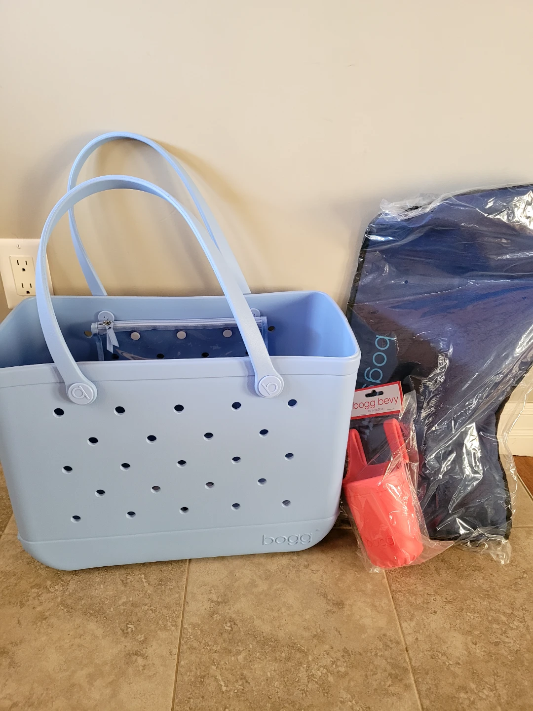 Bogg Bag Original Tote with Bogg Bevy
