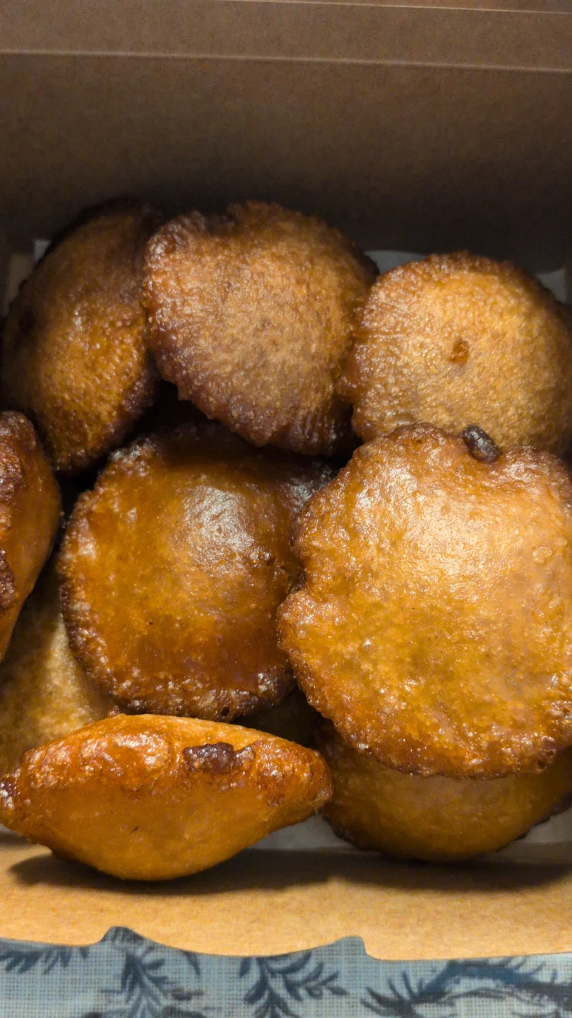 Cerandef Delights Authentic Sri Lankan Sweets - photo 2