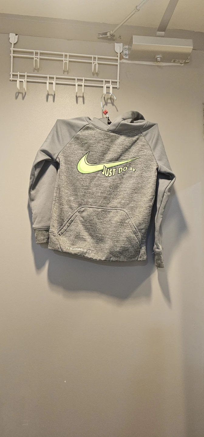 Nike Therma-Fit Hoodie Grey 3-4 Years