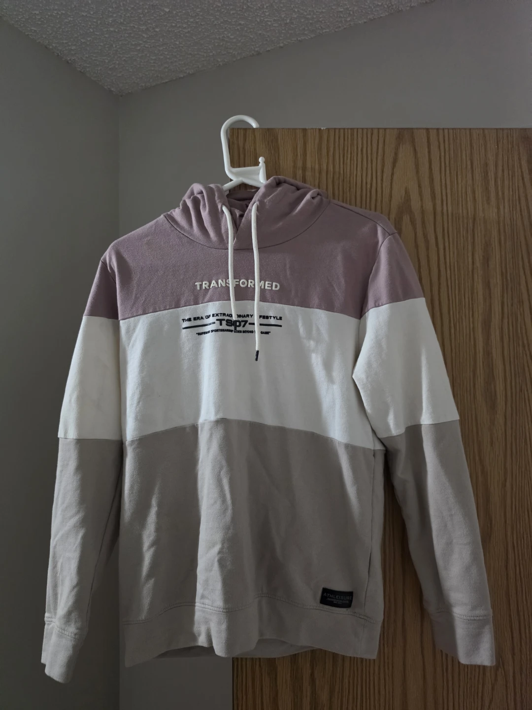Athleisure Colour-Block Hoodie