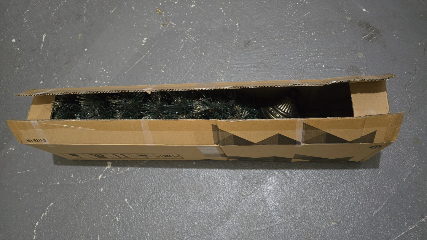 Pre-lit Fibre Optic Christmas Tree with Urn Base - photo 3