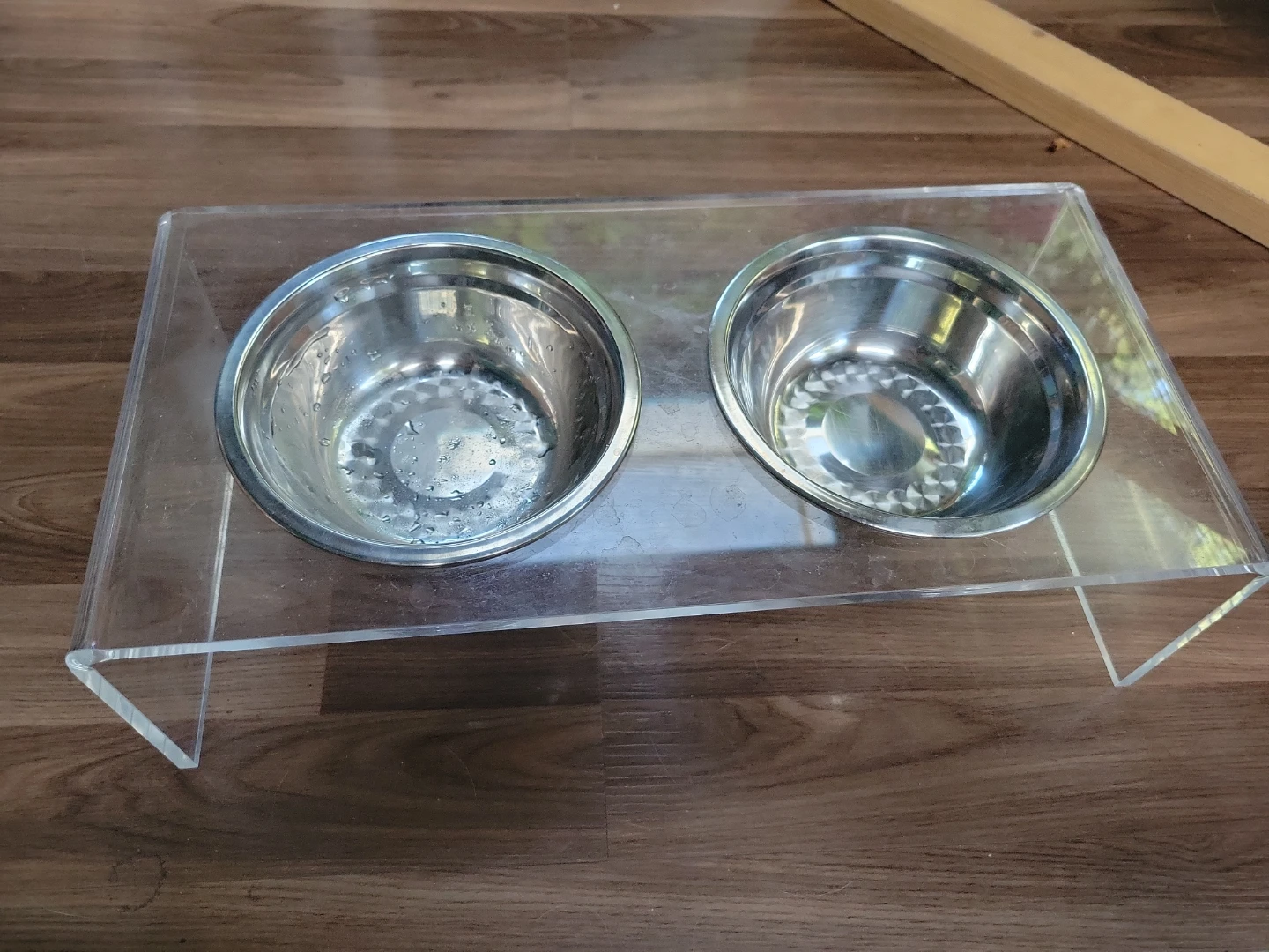 Pet bowls on stand