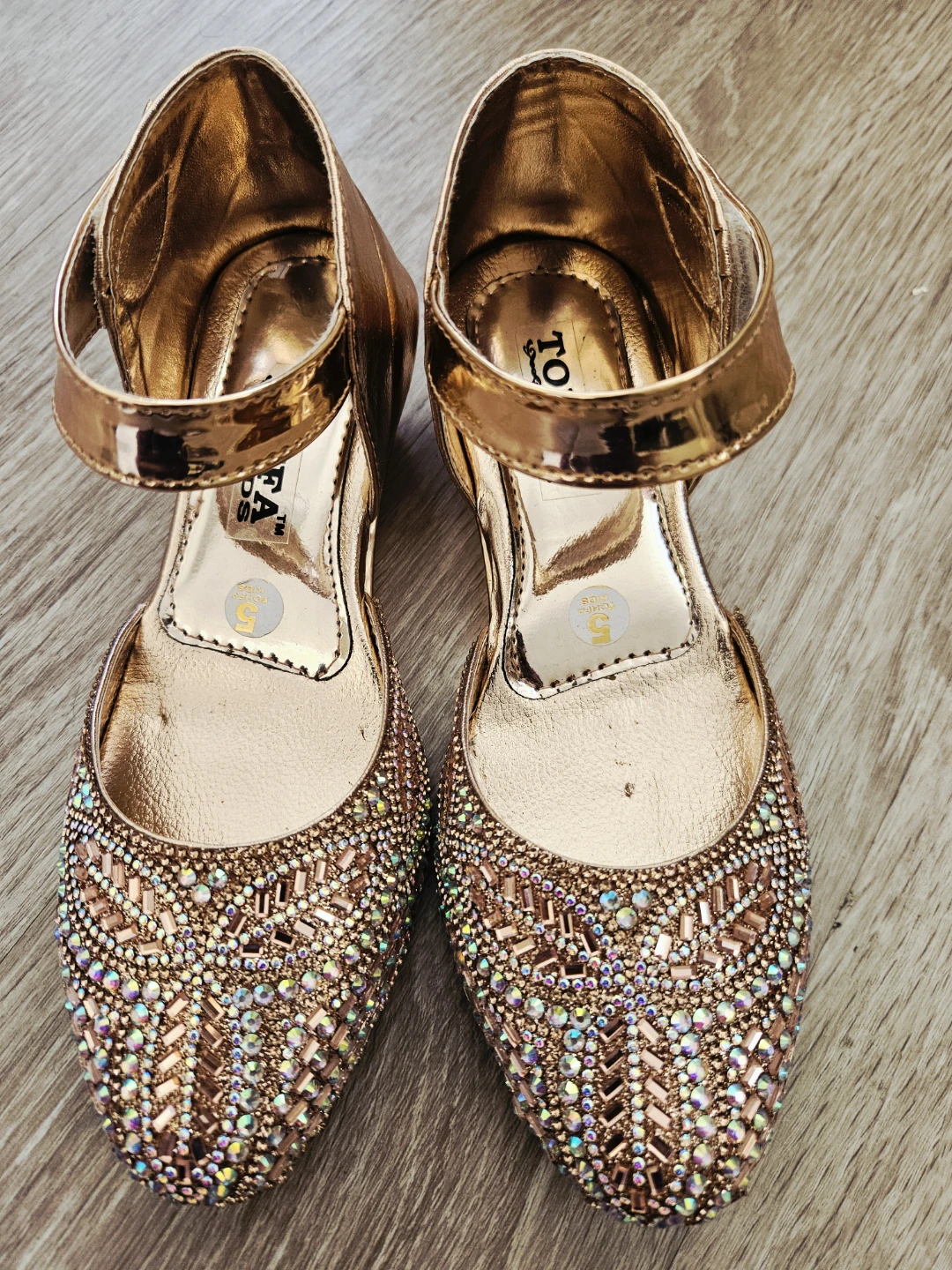Tohfa Kids Gold Crystal Dress Shoes - photo 2