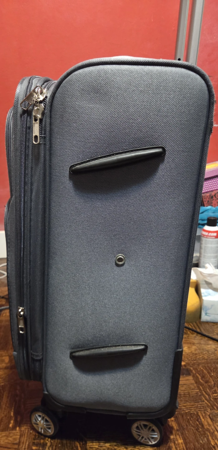 Like New Modena grey carry-on suitcase - photo 4