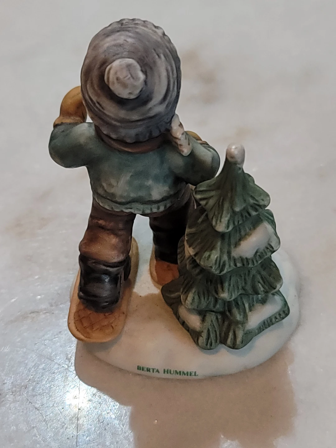 Berta Hummel Dashing Through the Snow Figurine - photo 2