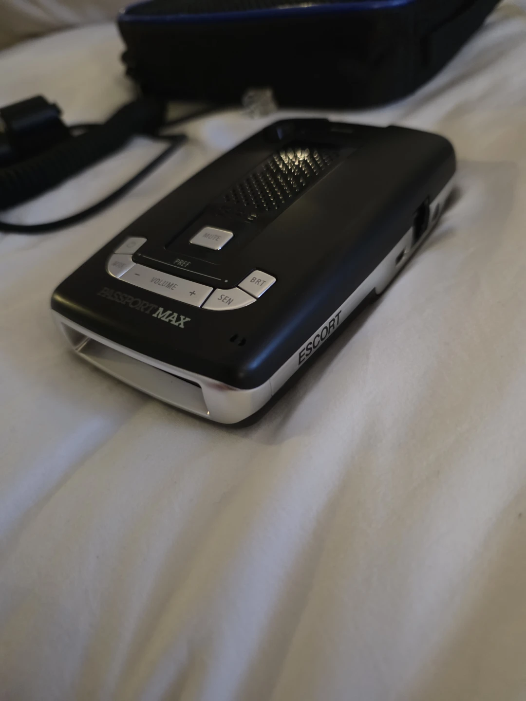 ESCORT PASSPORT MAX RADAR DETECTOR