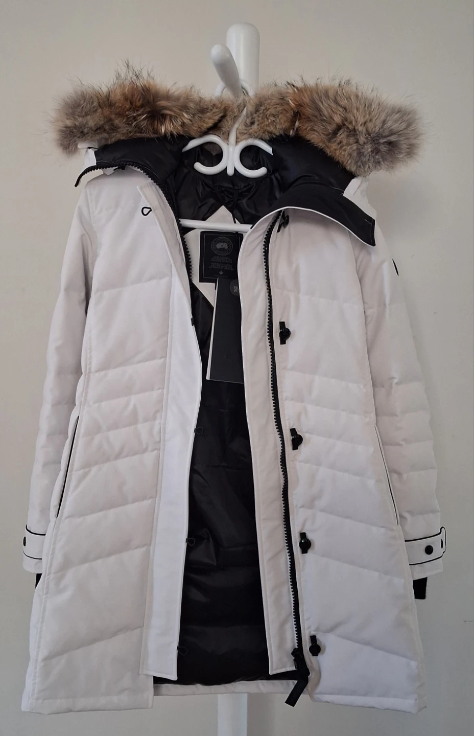 Canada Goose White Parka Jacket - photo 4