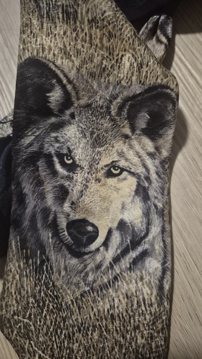 Endangered Species Gray Wolf Tie - photo 5