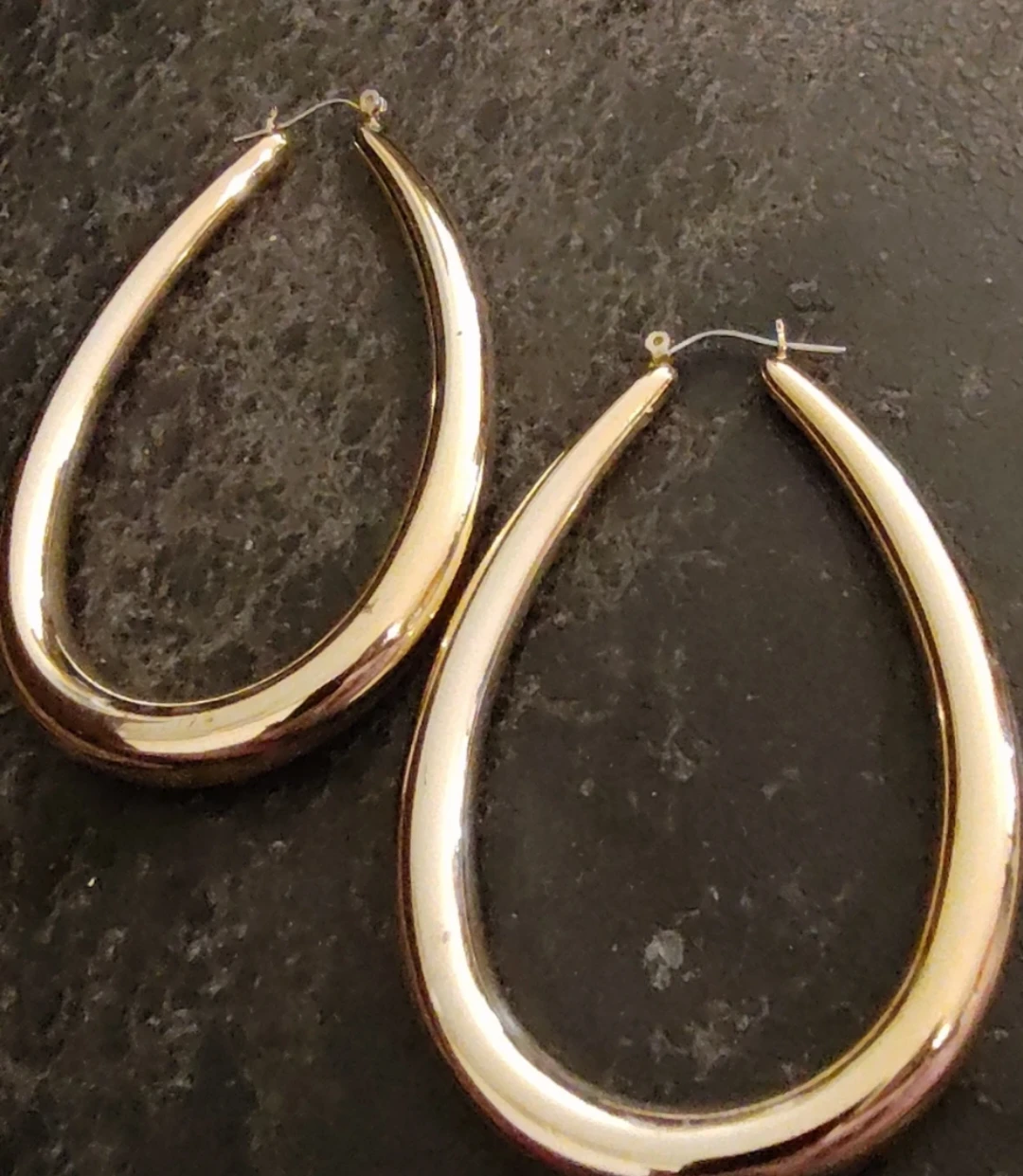 Gold-tone teardrop hoop earrings - photo 2