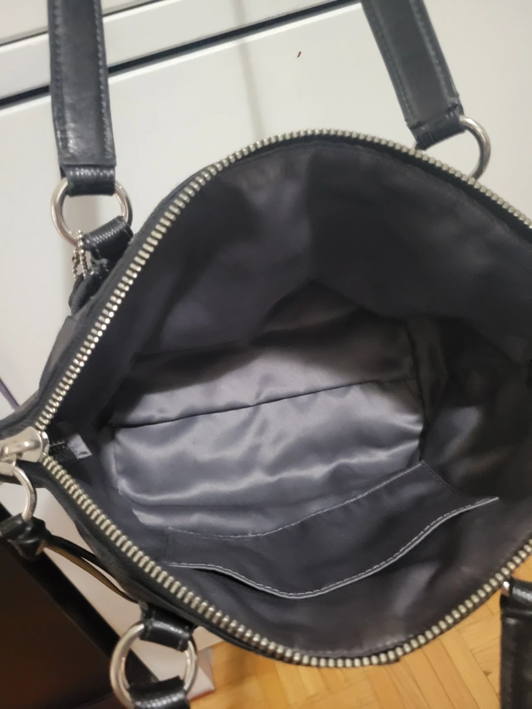 Black Coach Signature Handbag - photo 3
