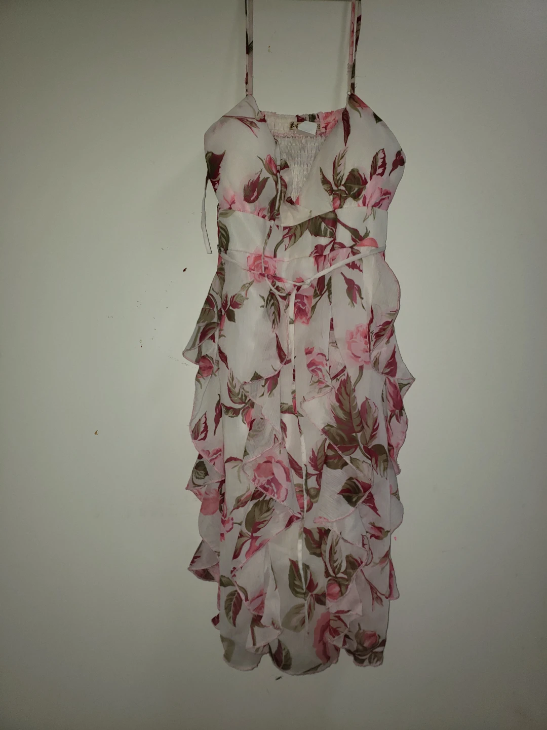 Fun , flirty pink Floral Ruffle Halter Dress - photo 2