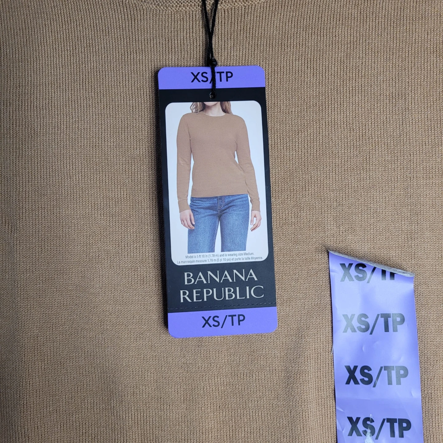 Banana Republic Crewneck Sweater - photo 4