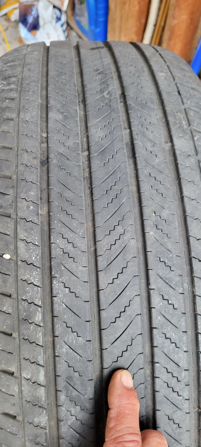 SUV tires - photo 4