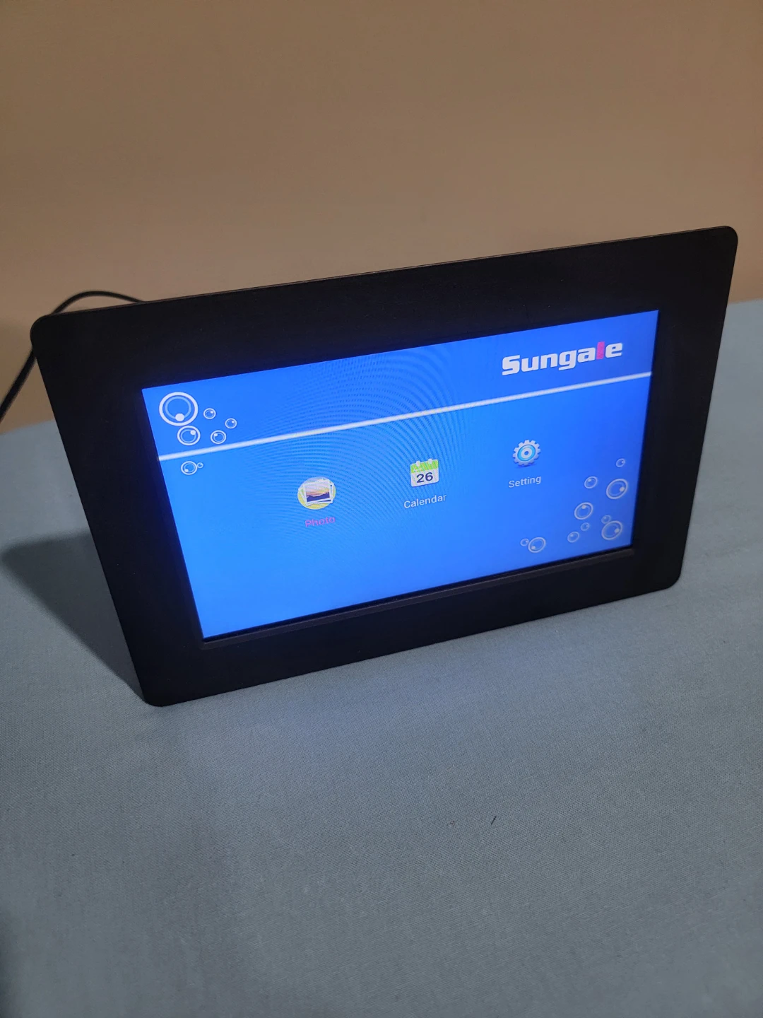 Sungale Digital Photo Frame