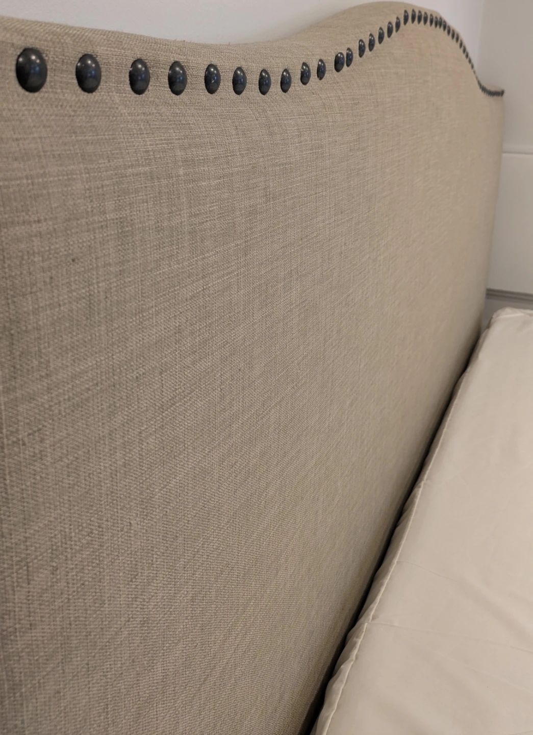 LAST CHANCE! - Upholstered Platform King Size Bed with Storage - photo 5