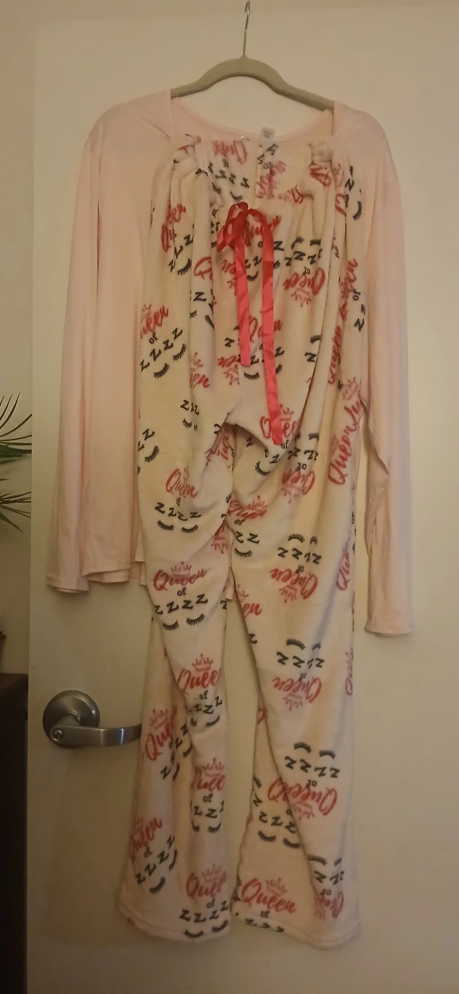 Just Be Queen of ZZZs Pajama Set 2X - photo 2