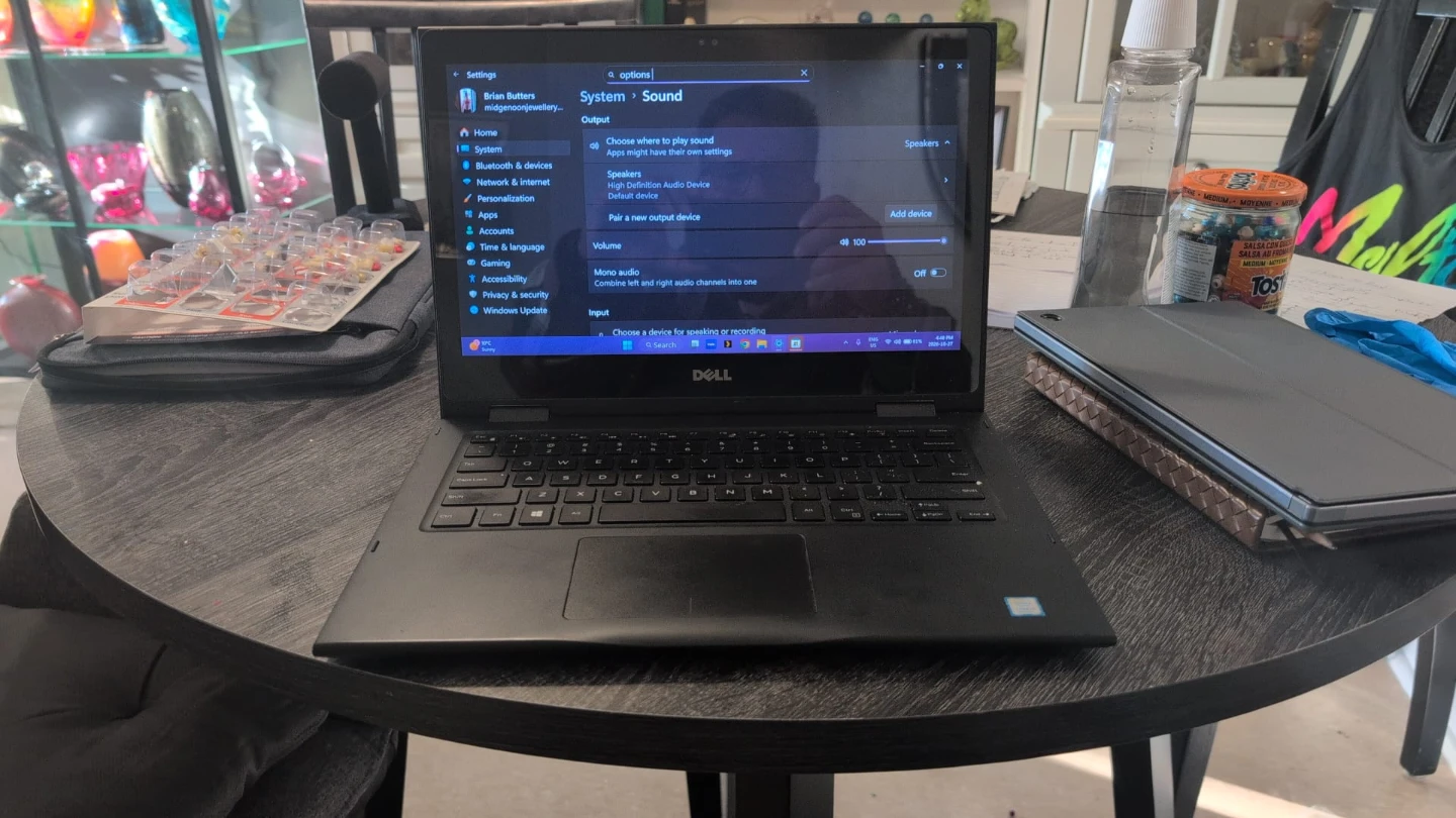 Dell Latitude 3390 2-in-1 Laptop - photo 2
