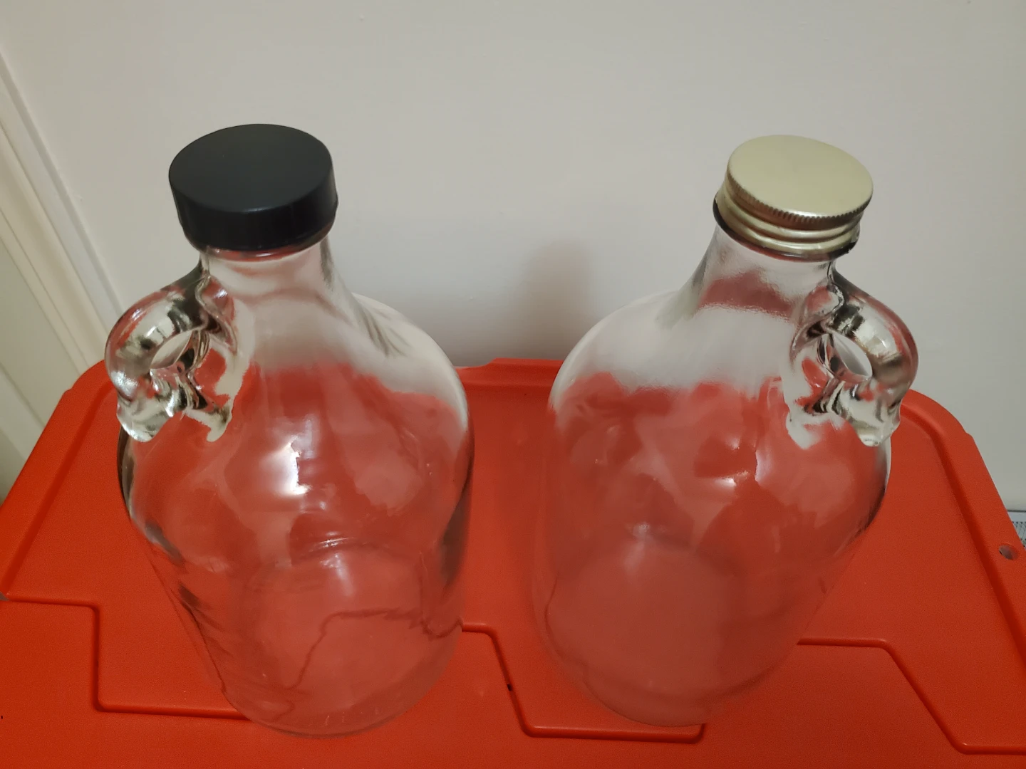 Two 64oz Glass Growlers - photo 2