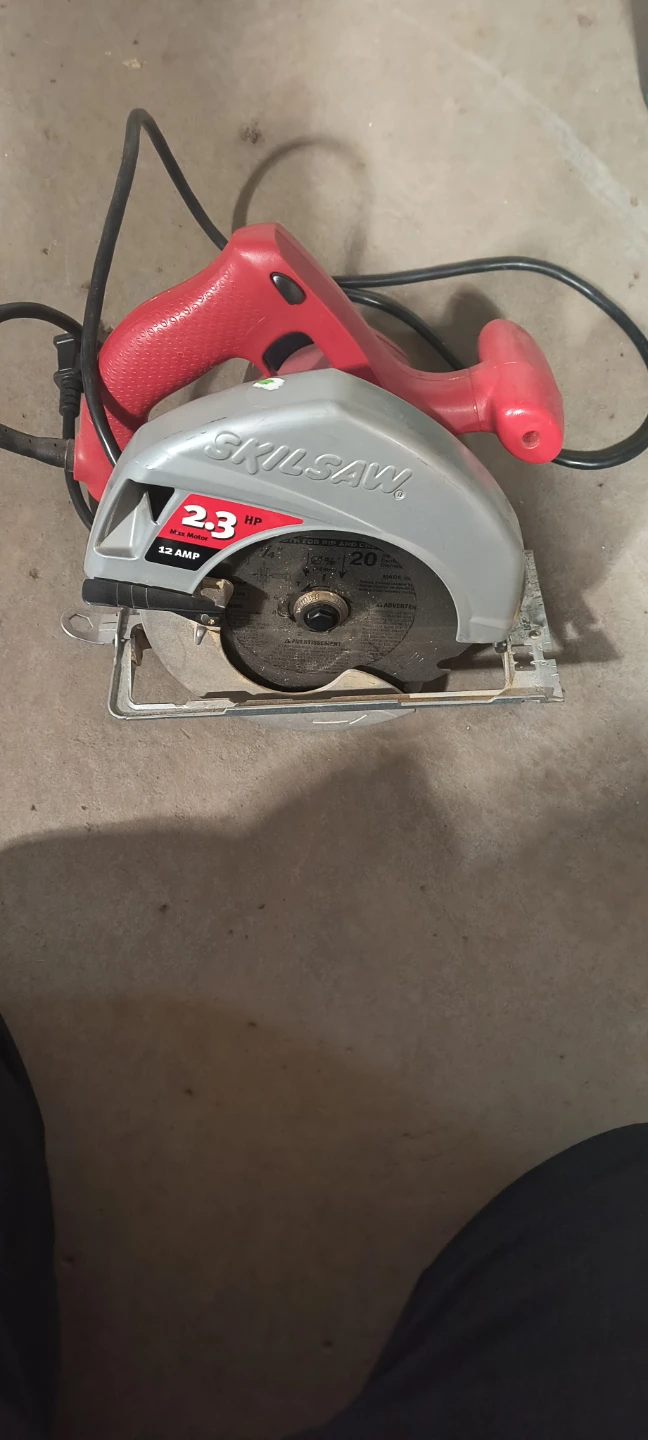 SKILSAW 12 Amp Circular Saw - photo 2
