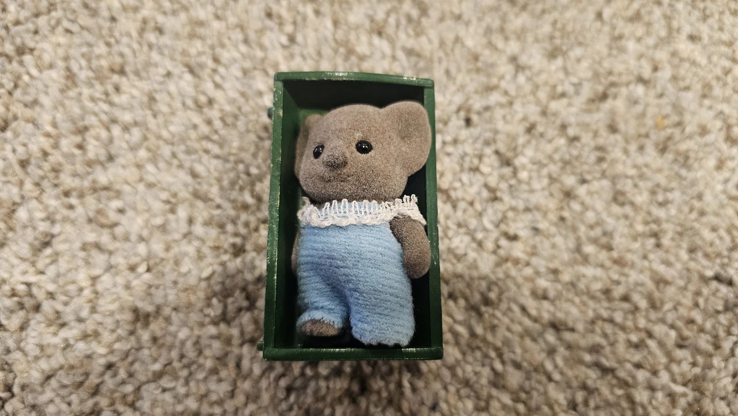 Sylvanian Families (Calico Critters) Koala Baby Jason Billabong - photo 3