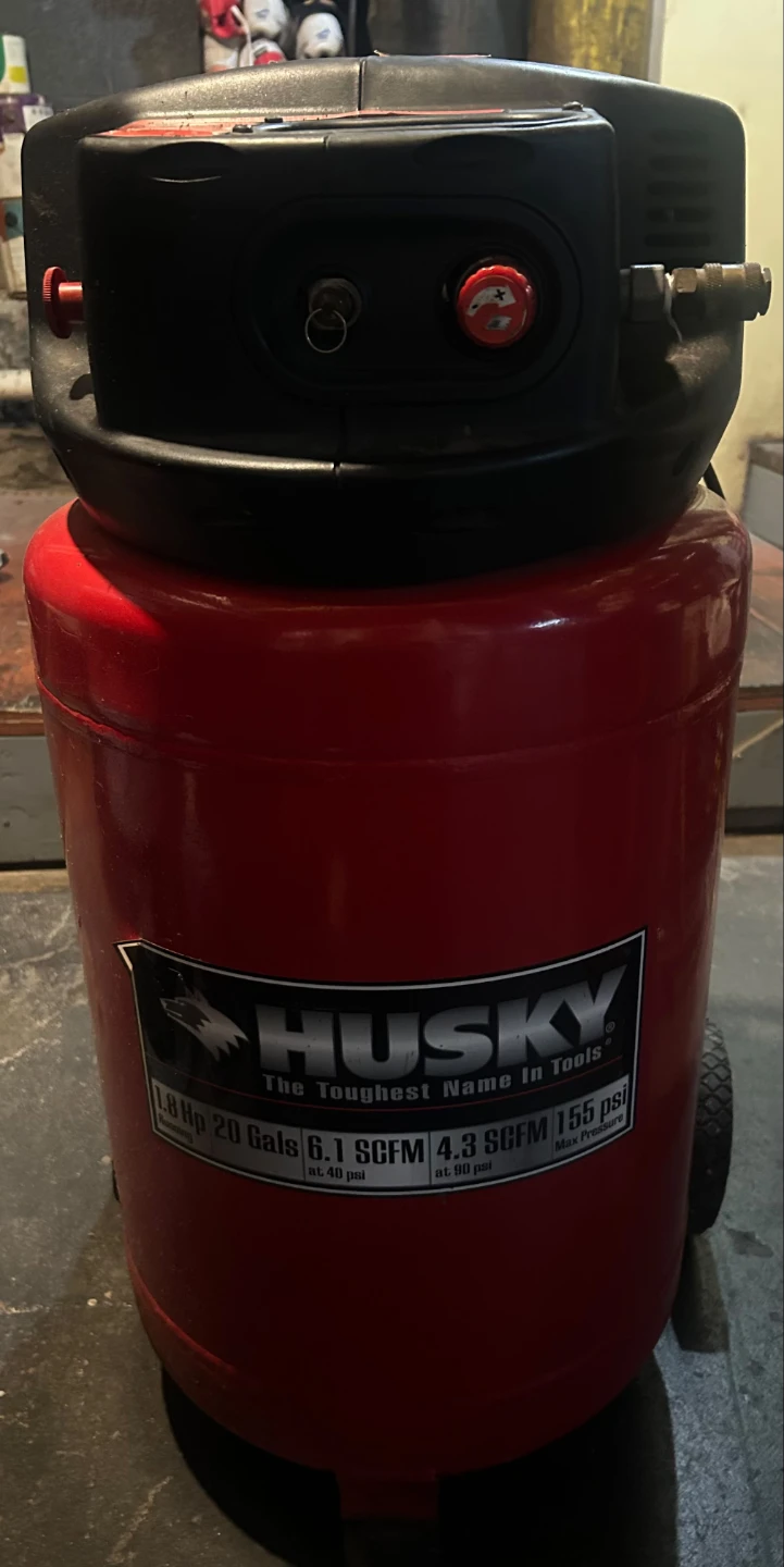 Husky 20 Gallon Air Compressor