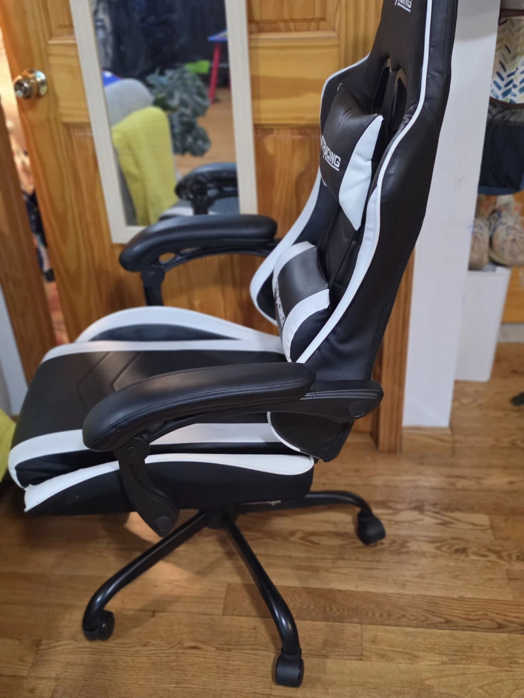 GTRACING Gaming Chair Black and White - photo 3