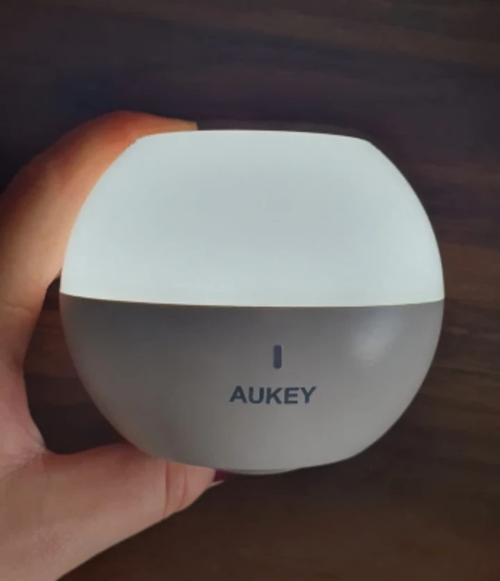 Aukey Touch Control LED Night Light